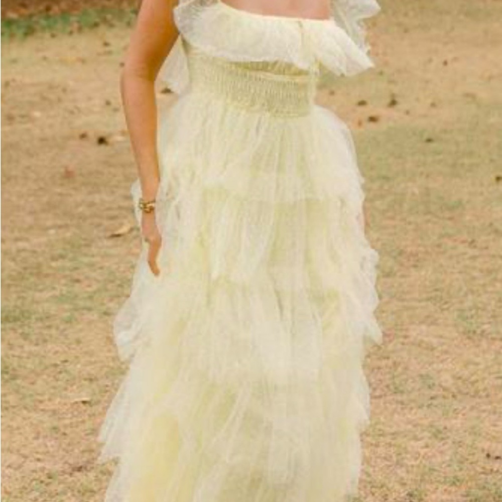 Elegant Yellow Ruffled Dress